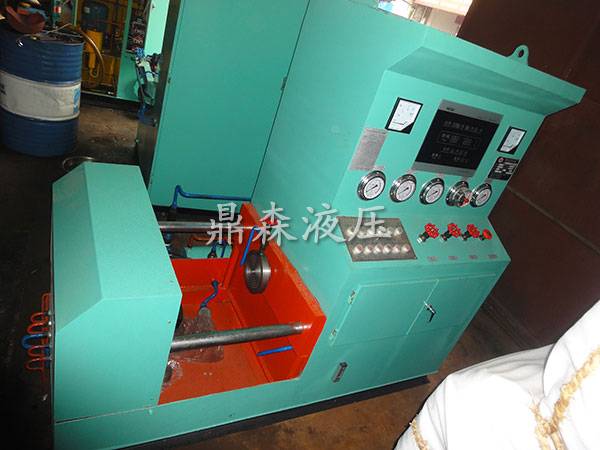 YF-HZ臥式爪壓閥門(mén)試驗臺